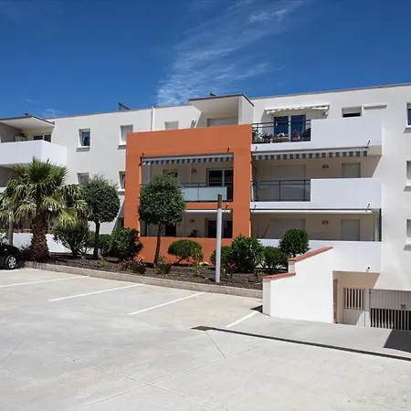 Appartement & Lumiere - Appt A 600m De La